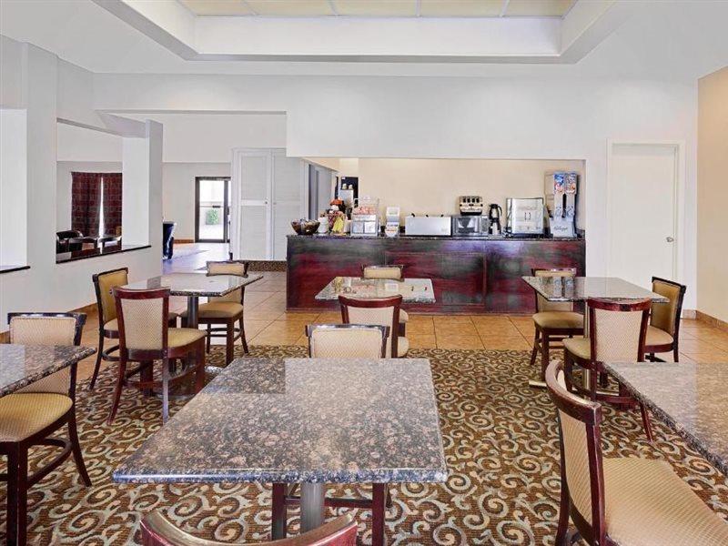 Super 8 By Wyndham Plainview Ξενοδοχείο Εξωτερικό φωτογραφία